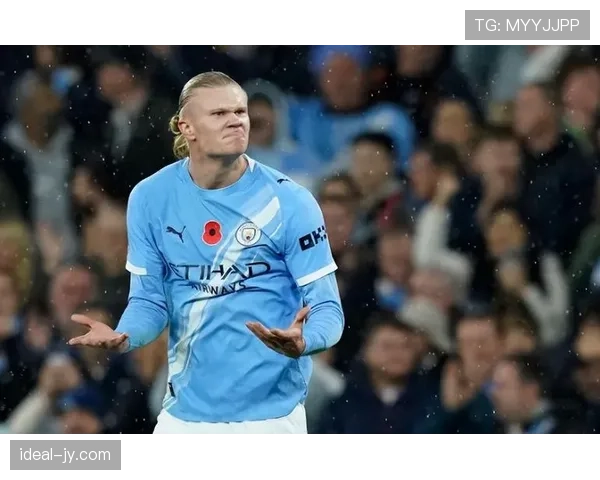 哈兰德与莱万射术差异解析：终结方式选择与技术成熟度的对比分析